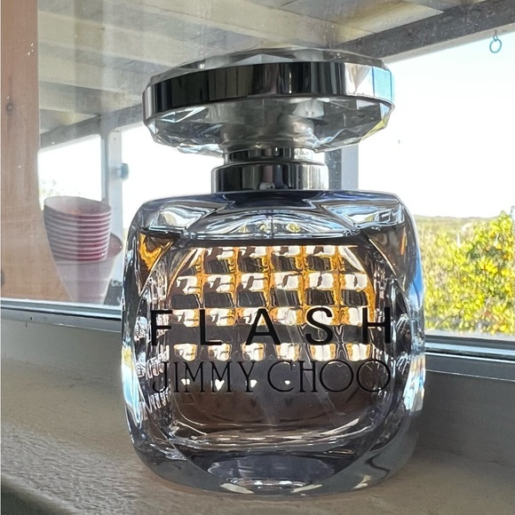 Jimmy Choo Flash Perfume - Picture 2 of 3